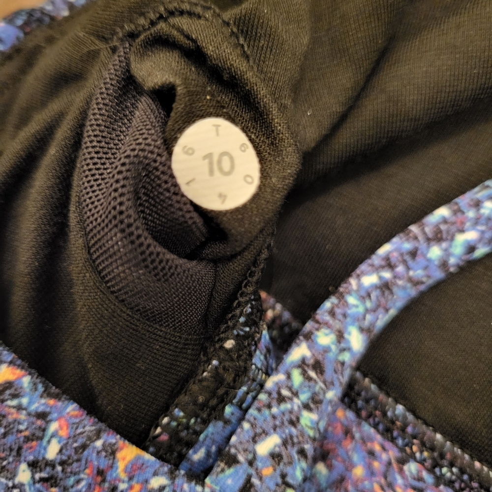 Lululemon Energy Bra Strive Multi Black Size 10 - Picture 8 of 9
